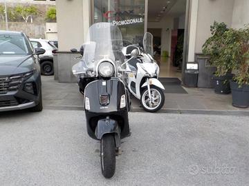 VESPA GTS 300 Anno