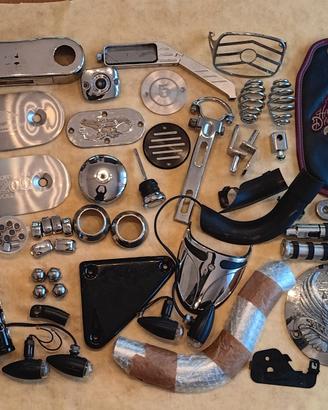 Varie ed accessori per Harley