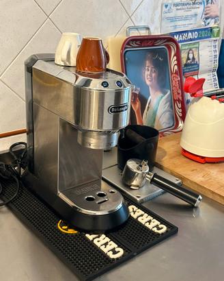 Macchina per il caffe delonghi dedica