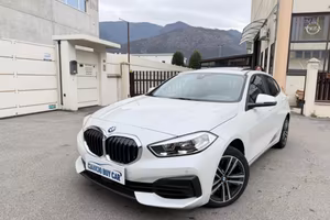 BMW 120 d xDrive 5p. Business 4x4 senza obligo