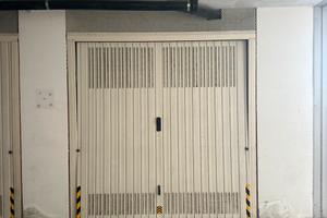 Ampio Garage/box auto di 25mq a Montsilvano