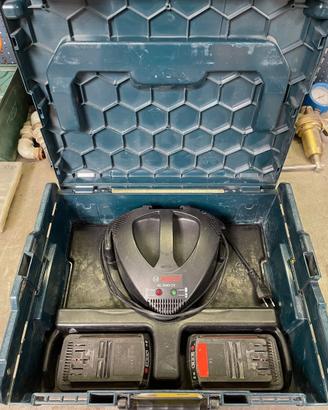 BATTERIE LITIO E CARICABATTERIA PER TRAPANO BOSCH