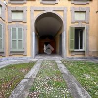 MULTILOCALE A STRADELLA