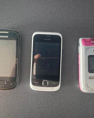 Lotto telefoni cellulari