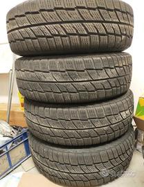 Gomme invernali Mercedes Vito 639 con cerchi