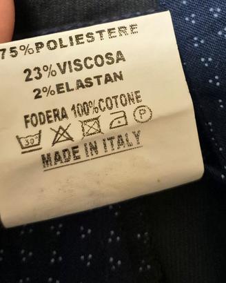 Completo uomo blu scuro taglia 44 , made in Italy 