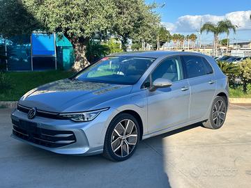 Volkswagen Golf tsi ehybrid dsg possibilità nolegg