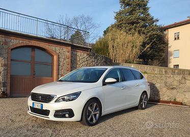 Peugeot 308 SW 1.2 EAT8 Benzina Allure 81.000 km