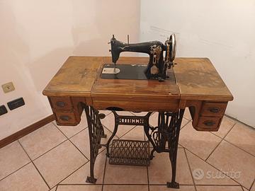 Macchina da cucire