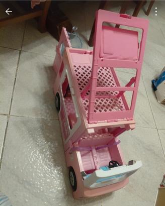 camper Barbie 