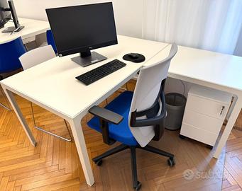 Scrivania Estel con cassettiera