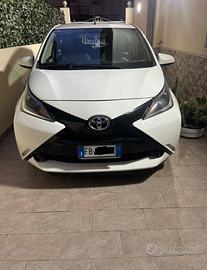 TOYOTA AYGO CON CAMBIO AUTOMATICO eTELECAMERA POST