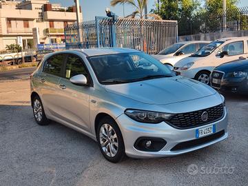 Fiat Tipo 1.3 Mjt 95 CV berlina Lounge del 2018 Eu