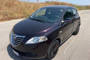Lancia Ypsilon 1.2 Benz 69 CV 5 porte Elefantino