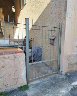 Immobile in asta di 136 m² con 3 locali a Arnasco