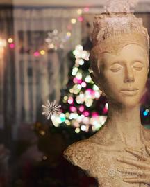 Statua in gesso con piedistallo