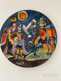 Piatto in maiolica “La Musa”