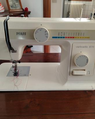 Macchina da cucire elettrica PFAFF