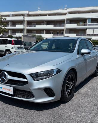 Mercedes A 180 Business 7G-DCT