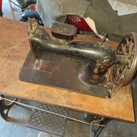 2 macchine da cucire 