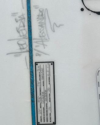 Surfboard leo leira