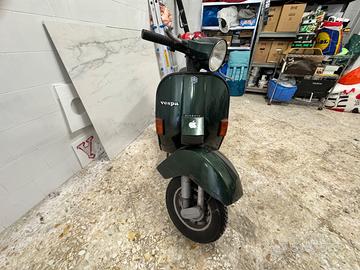 Piaggio Vespa 150 PX E