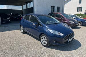 Ford Fiesta 1.0 EcoBoost 80CV 5 porte Black & Whit