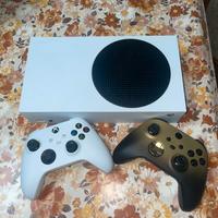 Xbox serie S  + schermo gaming 27 pollici