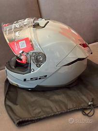 casco mai usato 