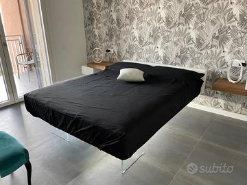 Letto matrimoniale LAGO AIR con LED+comodini