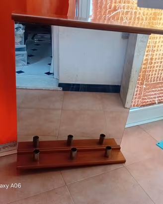 Specchiera bagno con illuminazione