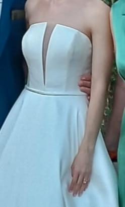 abito da sposa in seta  Mikado Pronovias