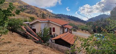 Villa Contrada Strasatto Nivieri Giacalone Pioppo