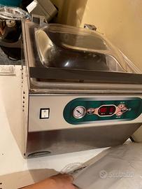 Macchina sottovuoto a campana
