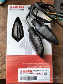 N. 3 frecce (1 è nuova) Yamaha arrow carbon