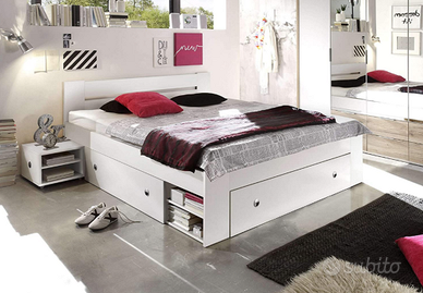 Letto salva spazio con 3 cassettoni e 2 comodini