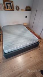 Letto matrimoniale alla francese