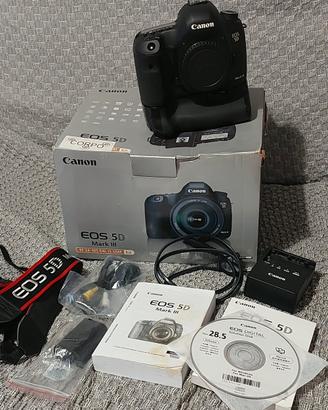 Canon 5D Mark III scatti 34.730