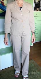 Tailleur pantaloni Caractere color nocciola