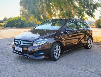 Mercedes Benz B 180 d 1.5 diesel 109cv Sport