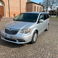 lancia voyager 2.8 crd prezzo5500 euro