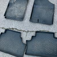 Pedane in gomma kia venga