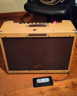 Peavey Classic 50 2X12 con footswitch