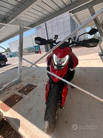 Hypermotard 950