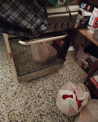 cucina eco( fornello gas+ forno elettrico 