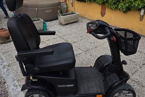Scooter x anziani ausilio medico