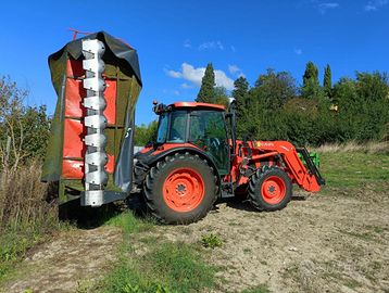 Trattore Kubota M-5112 + attrezzature