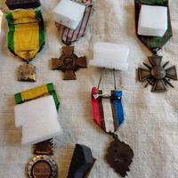 Medaglie militari lotto guerra 14-18 (N 12 A).
