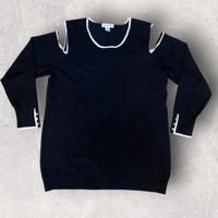 Maglione con spalle scoperte