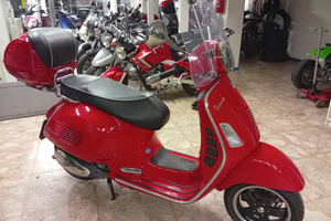 Piaggio Vespa 300 GTS - 2008
